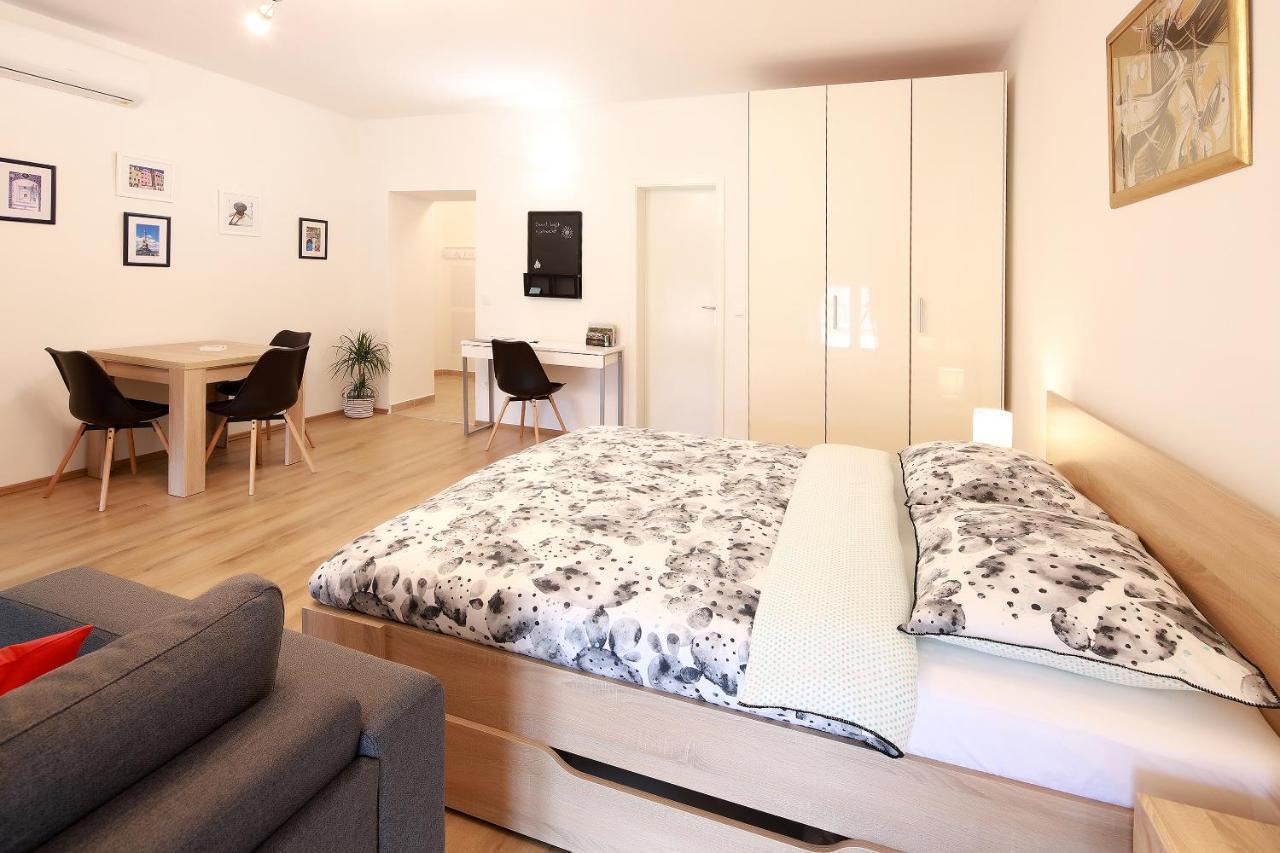 Sweet Loft Apartment "Blue" In Rijeka Center المظهر الخارجي الصورة